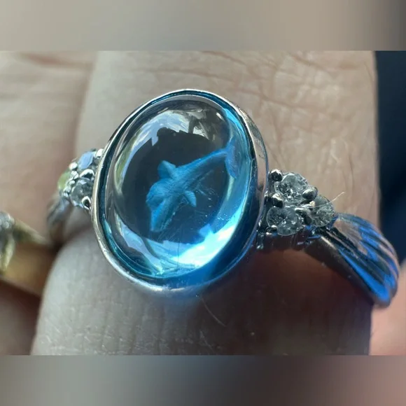 Diamond and Topaz Dolphin Intaglio Fish Marine Ocean Solid Gold Whale Shark - Picture 12 of 17